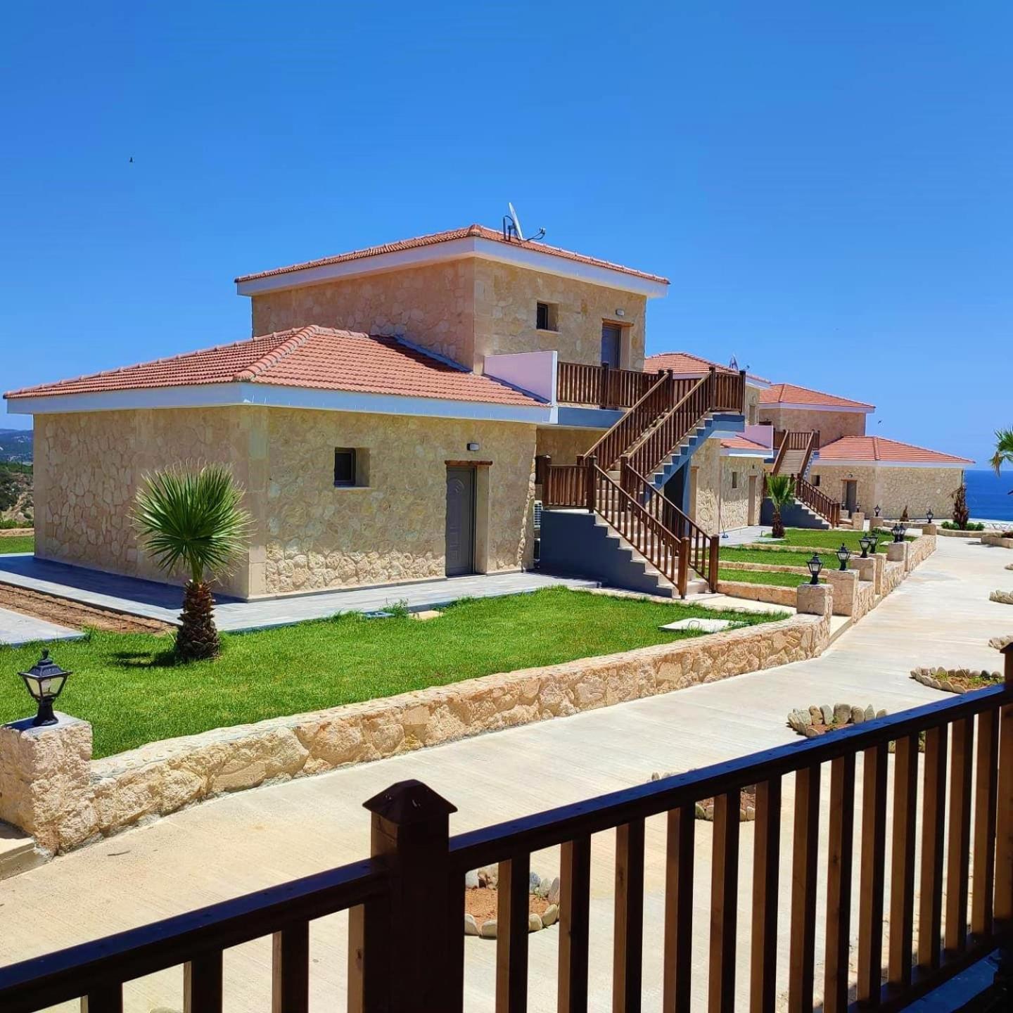 Tekos Golden Hill Hotel & Restaurant At Karpaz Agios Sergios Екстер'єр фото